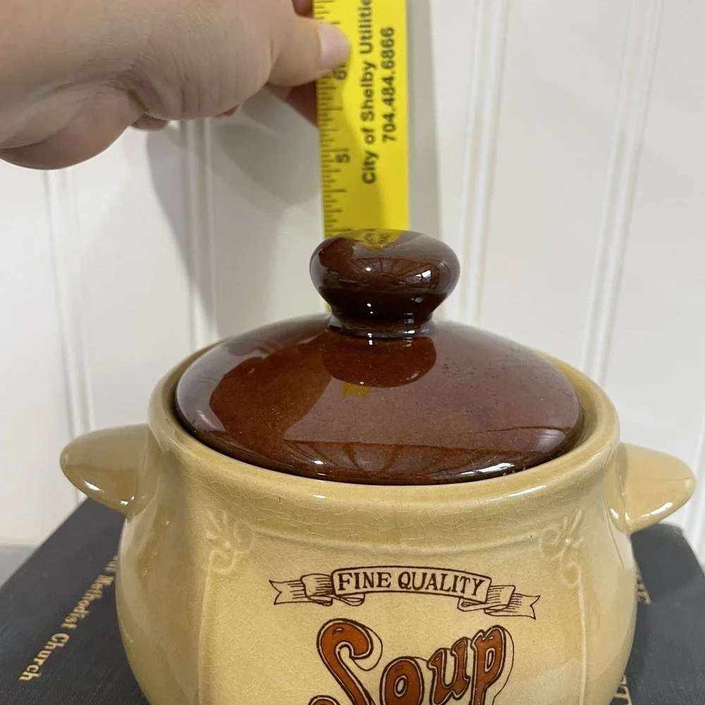 Vintage Stoneware Fine Quality Soup Bowl w/lid Tomato Mushroom Farmhouse Kitchen